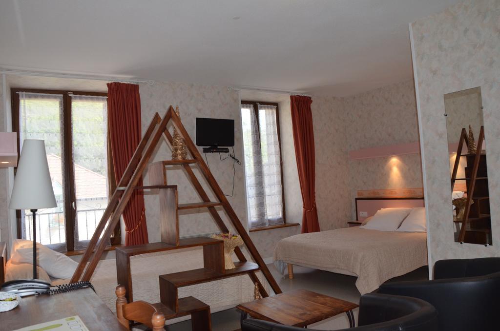 Logis Auberge De L'Allagnonette Saint-Poncy Eksteriør bilde